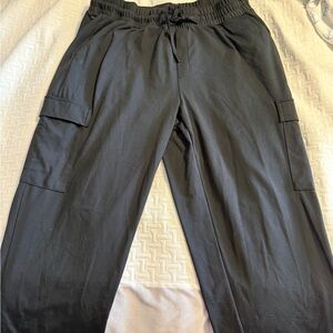 Mondetta Women's Black Cargo Pants